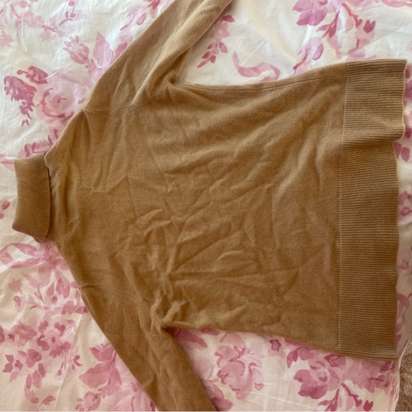 100% Cashmere Sweater - Picture 3 of 7